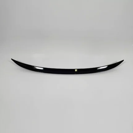 BMW G20 "style" spoileris, juodas blizgus