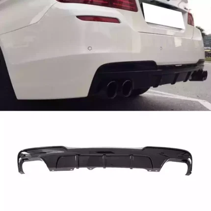 BMW F10, F11 M-sport galinio buferio difuzorius juodas, blizgus (2x2)