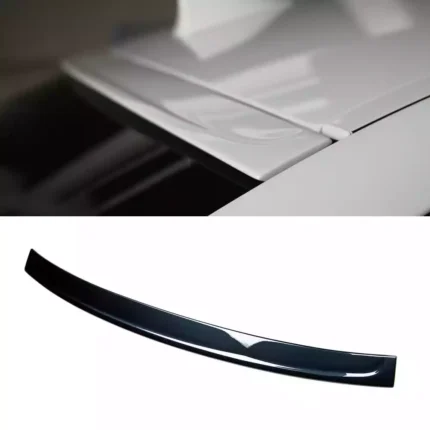 BMW F10 galinio stiklo spoileris, juodas blizgus
